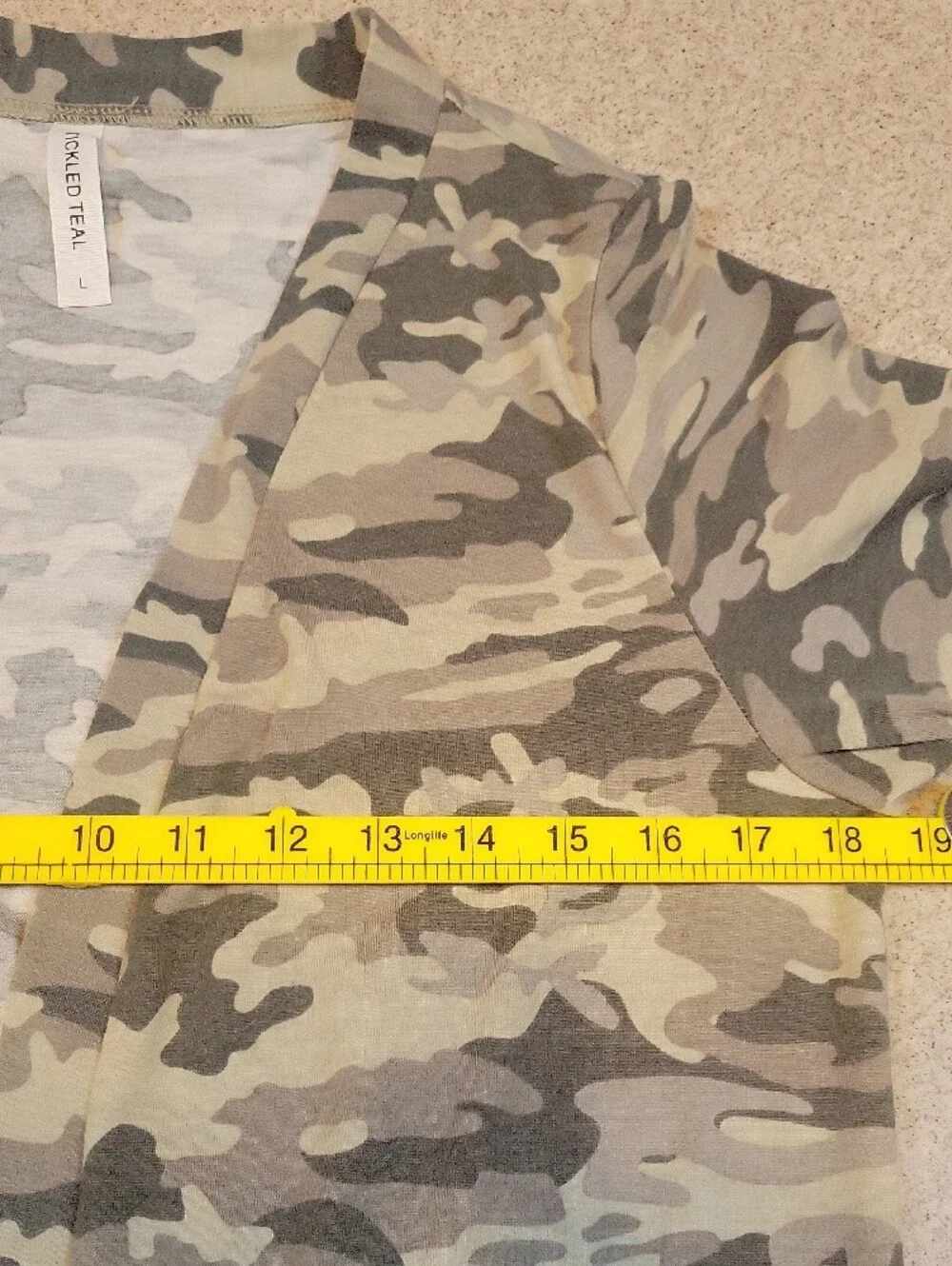 Tickled Teal Women's Camo Open-Front Cardigan Size Large Stretch